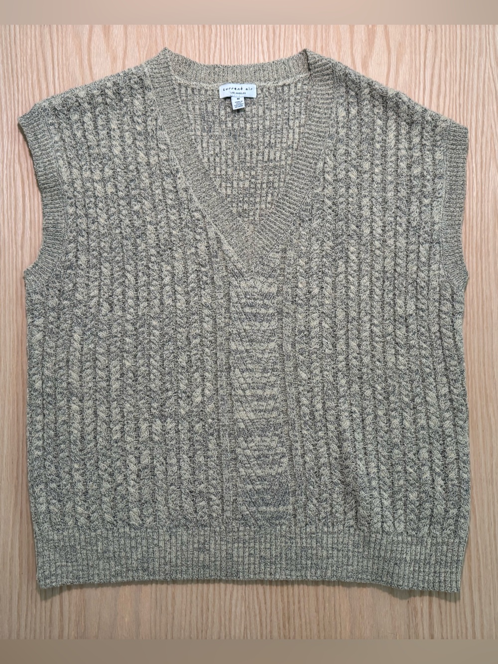 Current Air Women’s Cable Knit V-Neck Sweater Vest - Oatmeal Gray